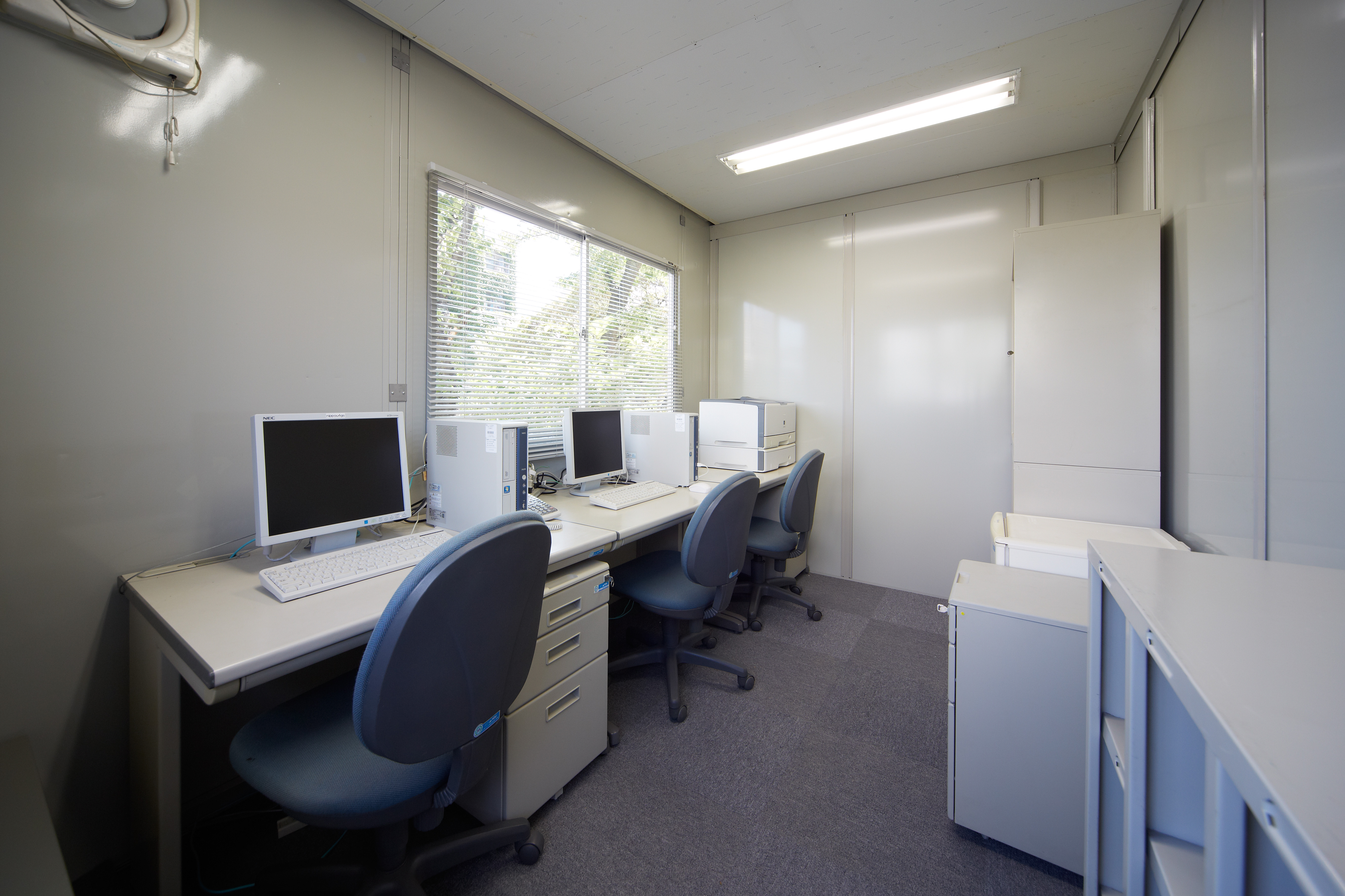 東京都の50〜100㎡ (15〜30坪)の建設現場事務所｜ユニットハウス